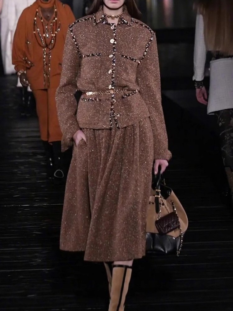 Female Elegant Turndown Collar - Wool Blend Coat recension och pris